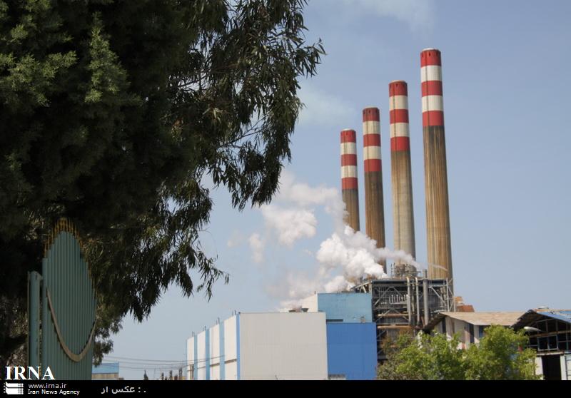 نیروگاه شهید سلیمی نکا همچنان مازوت می سوزاند