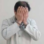 دستگیری جیب بری که از تشییع کنندگان مرتضی پاشایی سرقت می کرد