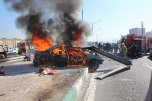 مرگ هولناک 10 نفر در تصادف منجر به آتش سوزی خودور پژو پارس