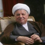 هاشمی رفسنجانی: شخصیت حقیقی و حقوقی رهبری صرف بازی‌های سیاسی نشود