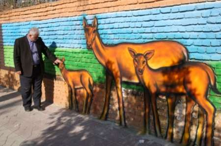 نقاشی گونه های جانوری درحال انقراض مازندران برروی دیوارهای ساری