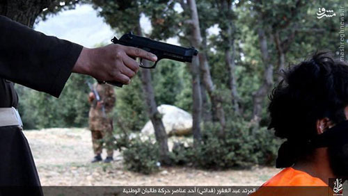 درگیری داعش و طالبان در افغانستان/ اعدام 3 فرمانده طالبان توسط داعش+عکس