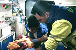 تولد نوزاد 6 ماهه در آمبولانس اورژانس گلوگاه