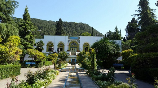 تداوم استفاده از باغ تاریخی صفویه بهشهر بعنوان ساختمان اداری!
