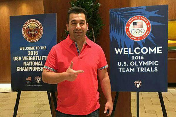 مربی ایرانی تیم ملی وزنه برداری آمریکا بهترین مربی 2016 شد