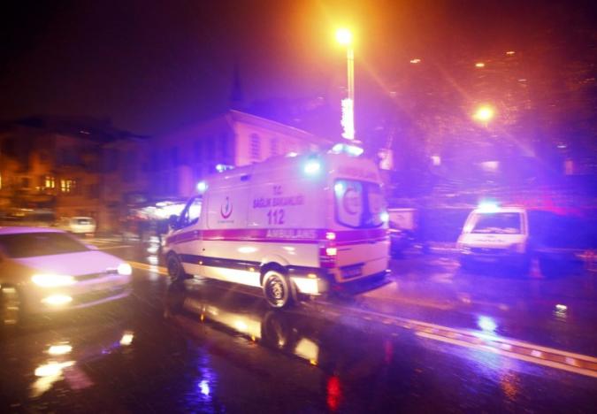  حمله مسلحانه بابا نوئل به یک کلوب شبانه در استانبول+ تصاویر