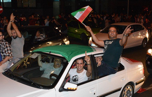 جشن صعود تیم ملی ایران به جام جهانی در خیابان های مازندران