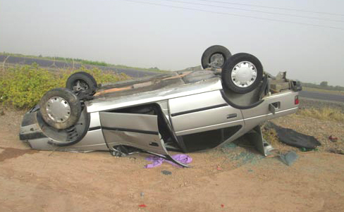 واژگونی مرگبار خودروی پژو در محور گلوگاه 
