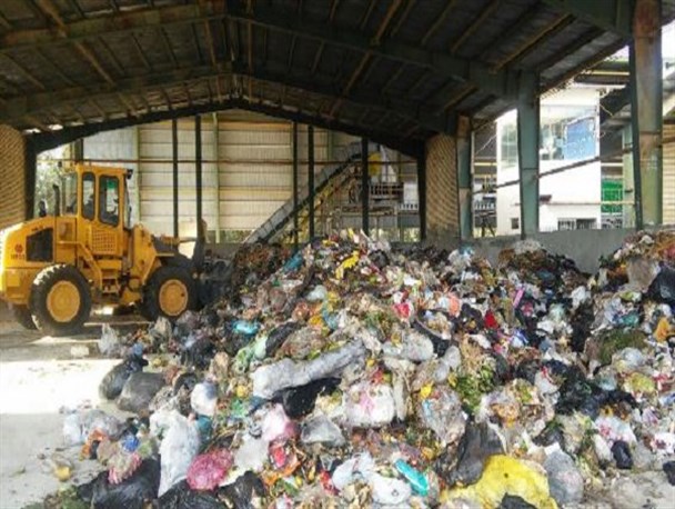 محل دپوی زباله در بهشهر اشباع شد