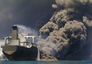 آیا کشتی نفتکش ایرانی توسط آمریکا هدف قرار گرفت؟