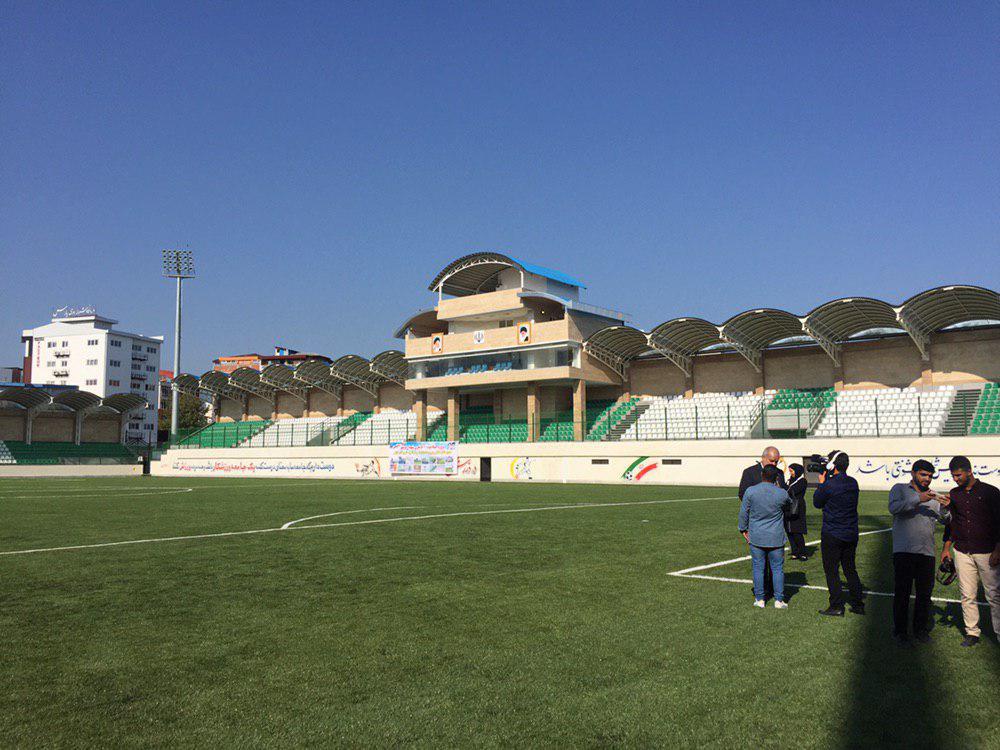 عکس ورزشگاه شهدای نوشهر 